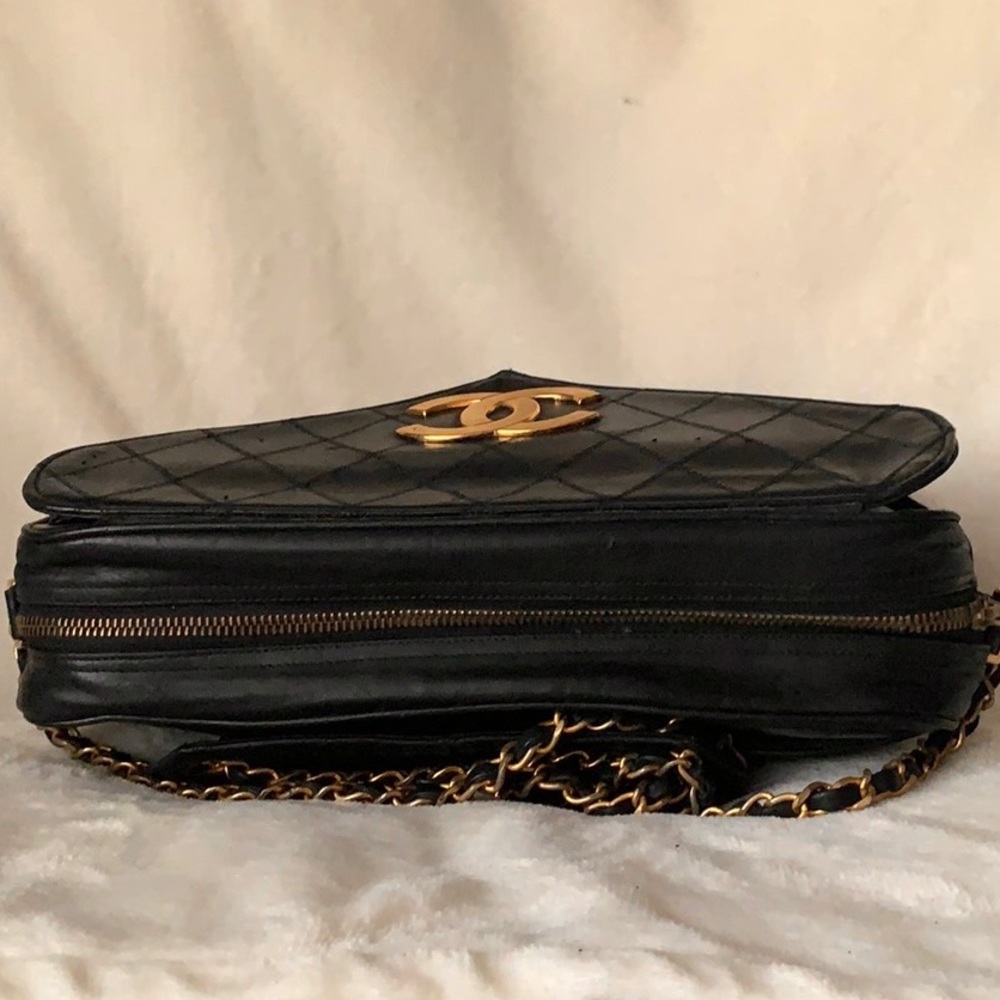CHANEL Quilted Calfskin Jumbo Camera Case Flap Bag - Picture 6 of 15
